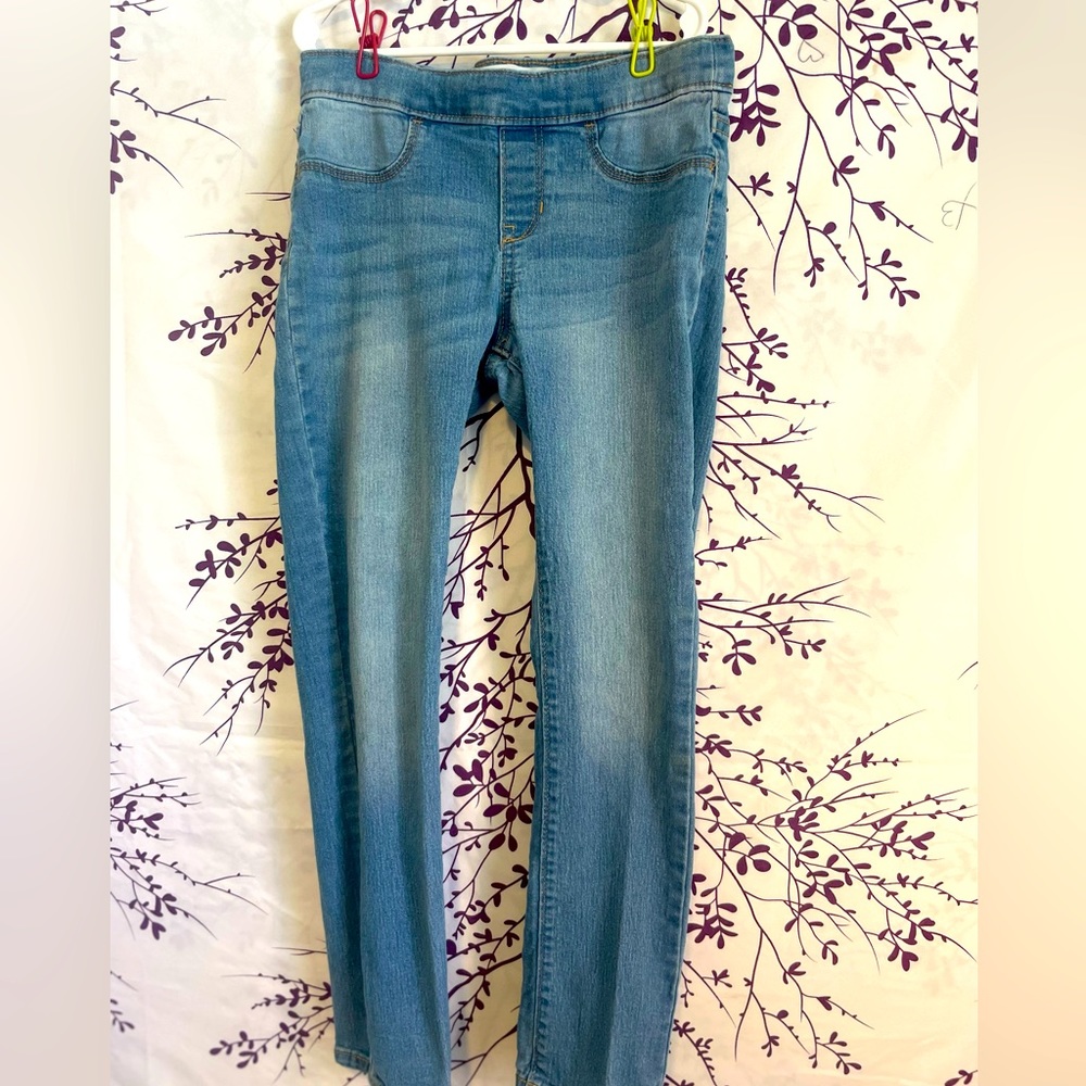 Old Navy skinny jeans
